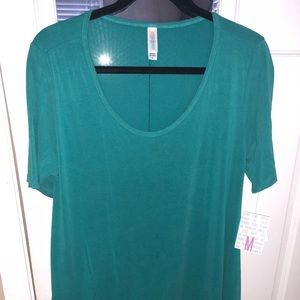 Green LulaRoe Medium Perfect T